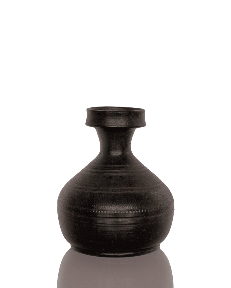 ETCHED CLAY VASE