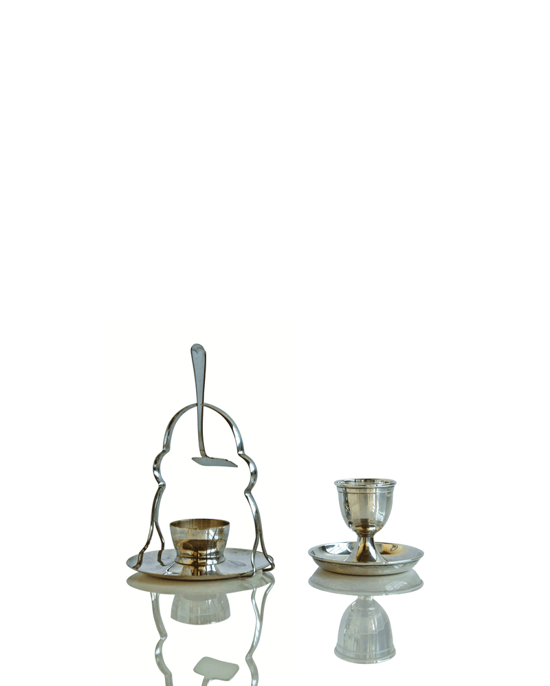 SILVER EGG CUP SET