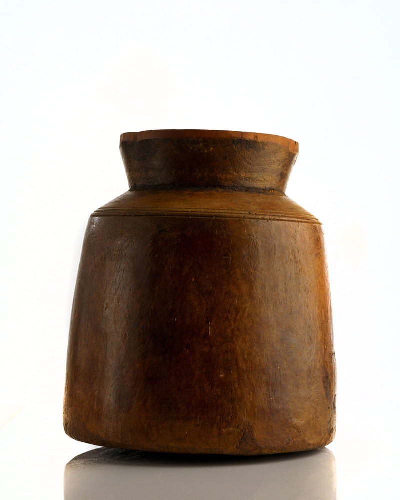 ANTIQUE WOODEN VESSEL
